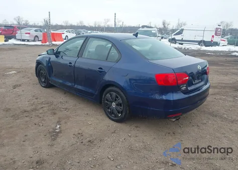 2014 Volkswagen Jetta 1.8T Se from USA, damaged, VIN 3VWD17AJ2EM277572